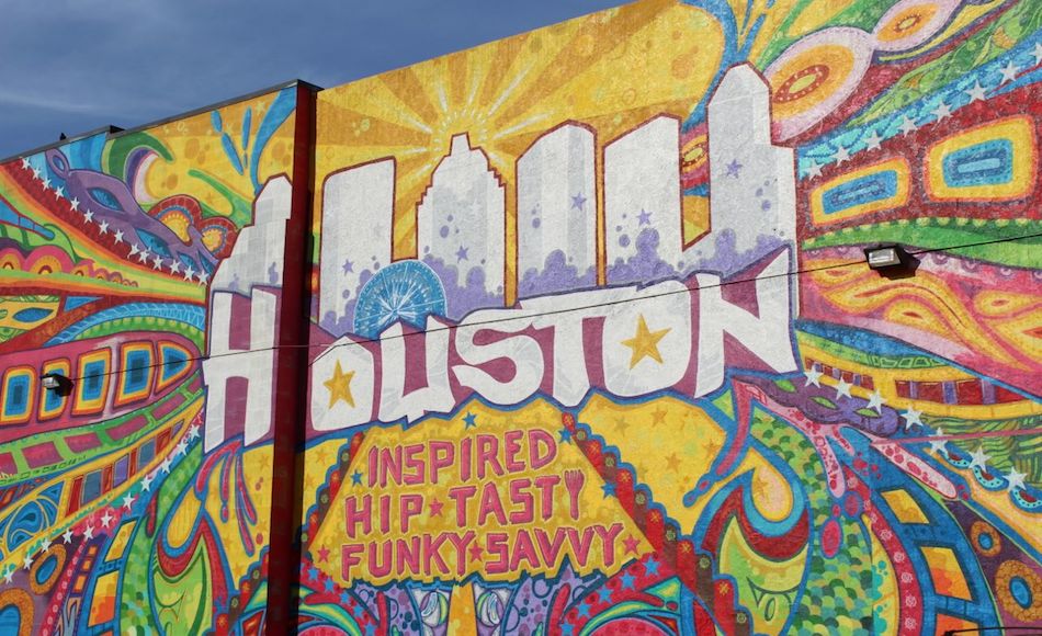 houston-downtown-mural-location-inspired-hip-tasty-funky-savvy-left