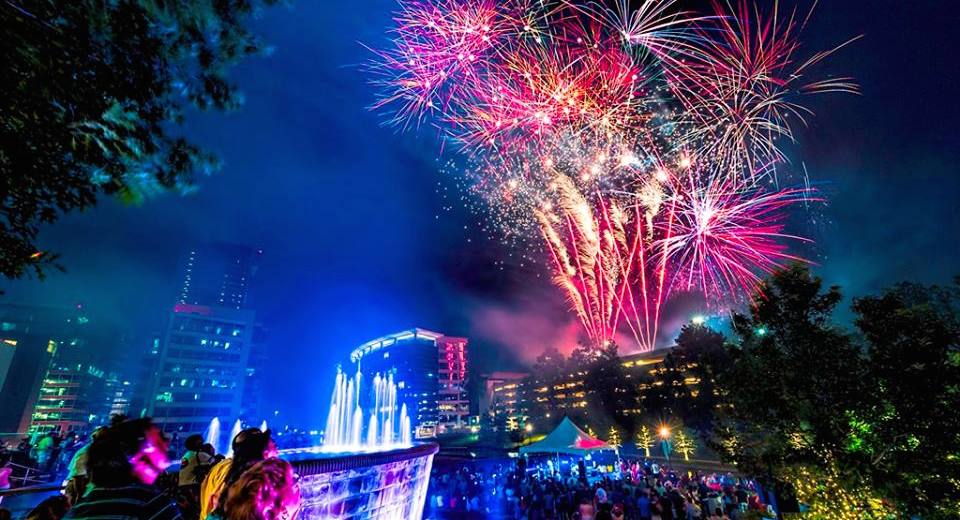 The Woodlands Fireworks on Labor Day Weekend | 365 Houston