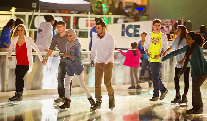 discovery green ice skating hours