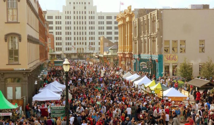 GALVESTON.COM: The Strand Historic District