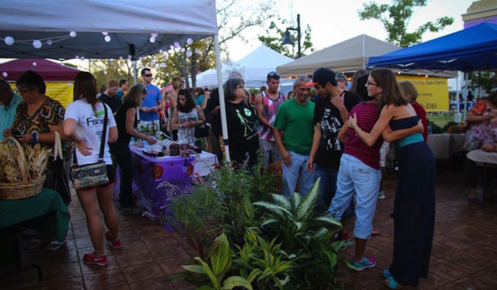 sunset-sip-stroll-holiday-farmers-market-december-2014