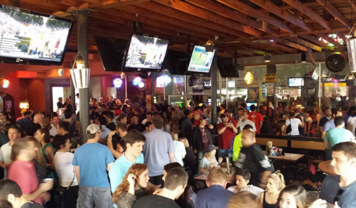 top-bars-watch-march-madness-2015-houston