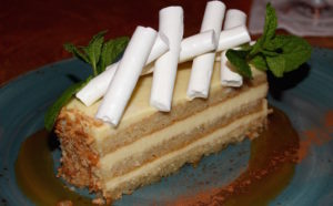 churrascos-new-menu-coconut-vacherin-cake