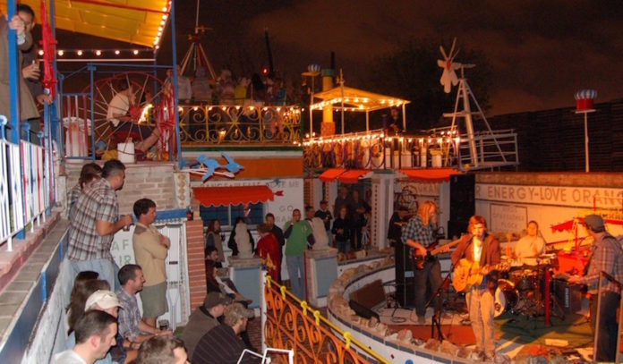 saint-arnold-foamraiser-2015-orange-show-monument