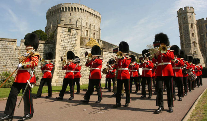 the-band-of-the-royal-marines-with-the-pipes-drums-of-the-scots-guards