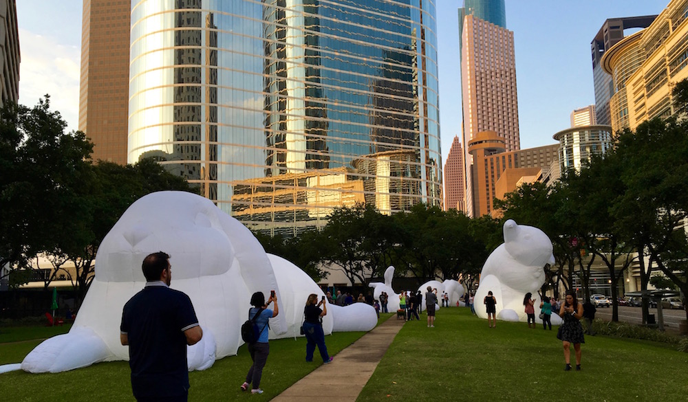 Intrude by Amanda Parer in Downtown Houston | Photo: 365 Houston