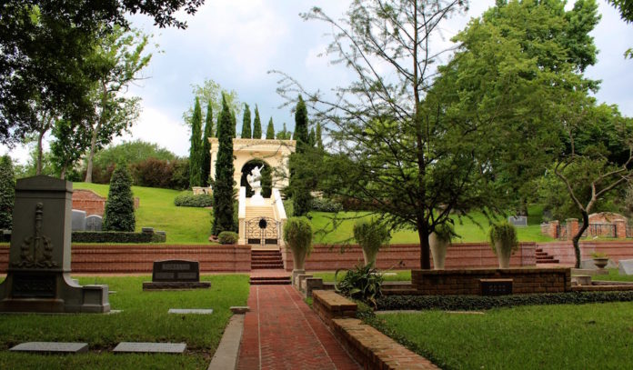 Memorial Park in Houston, Tx had a little something for EVERYONE! Chec, Parks In Houston TX