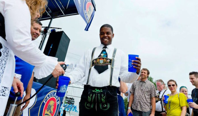 oktoberfest-houston-the-water-works-houston-2016