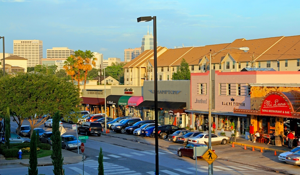 https://365thingsinhouston.com/wp-content/uploads/2016/09/5-must-do-things-rice-village-west-university-houston-2016.jpg