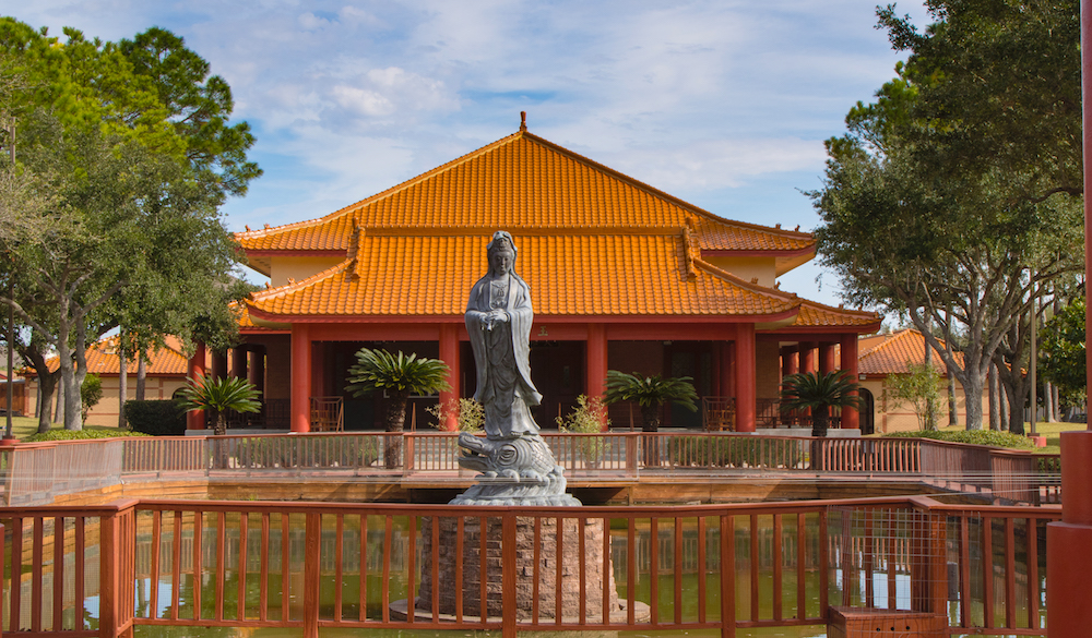 jade-buddha-temple-chinese-community-center-asian-heritage-tours