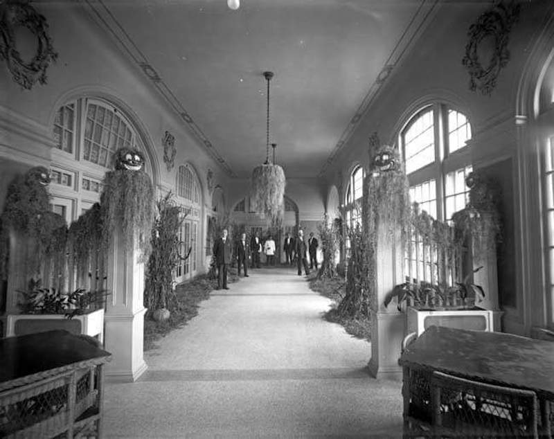 hotel-galvez-ghost-tour-3-Halloween 1912 (2)