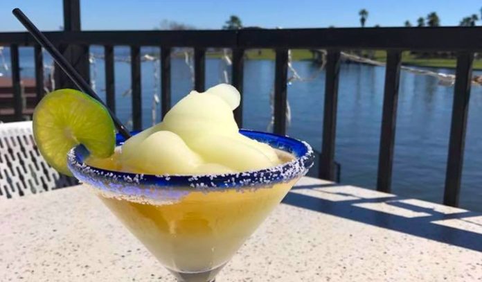 where-to-happy-hour-near-lake-conroe-1 where-to-happy-hour-near-lake-conroe-1