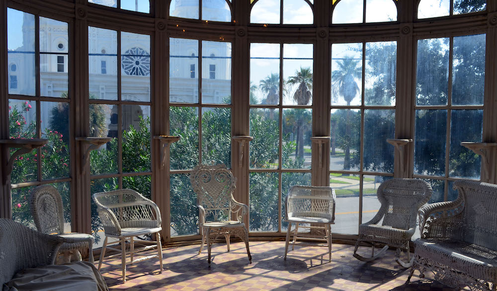 bishops-palace-Sun Room