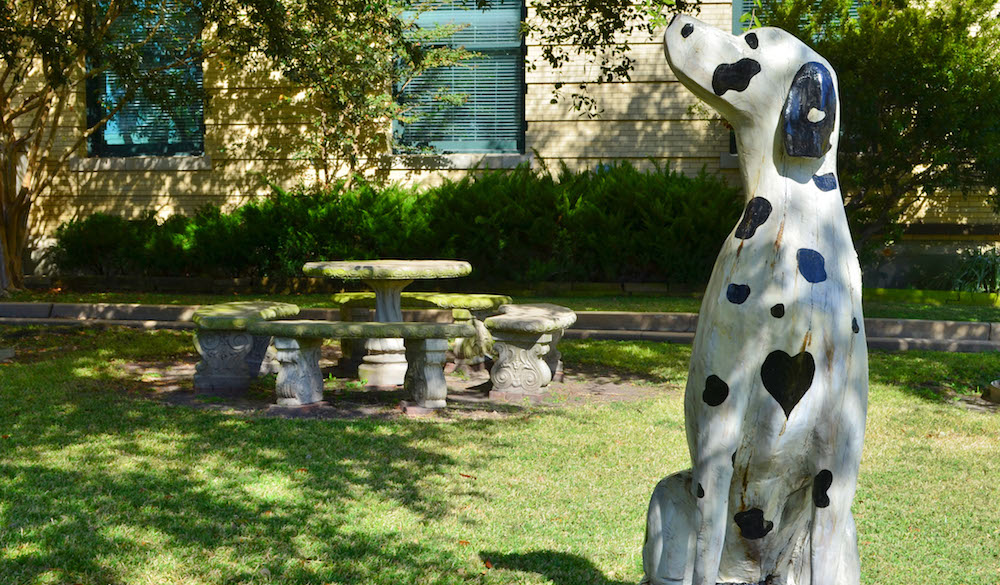 galveston-wood-sculptures-Dalmation on East 25th