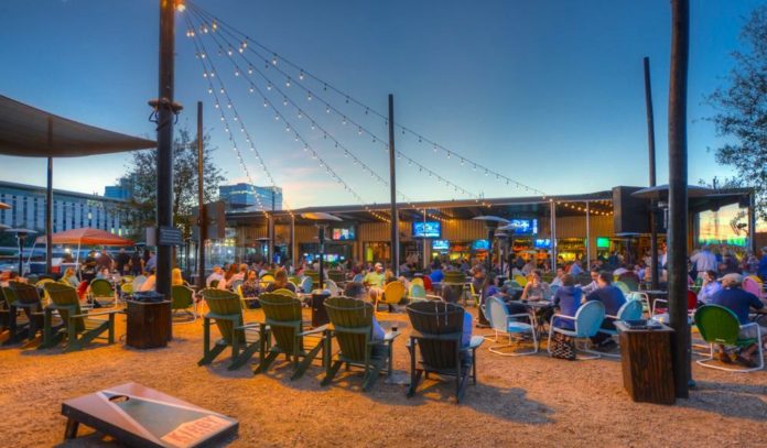 5-must-do-things-in-upper-kirby-greenway-plaza-houston