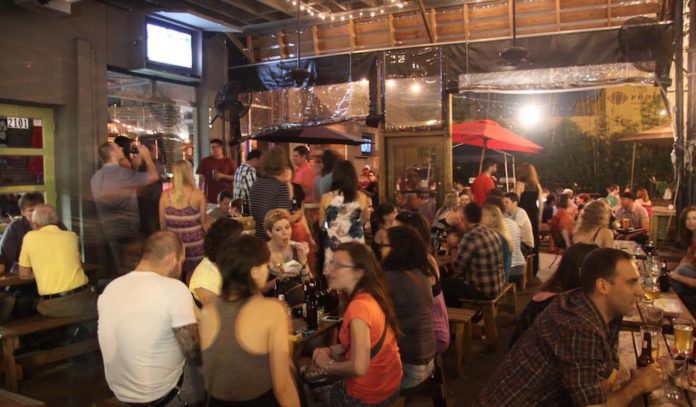 best-bars-in-the-washington-avenue-arts-district-houston-nightlife