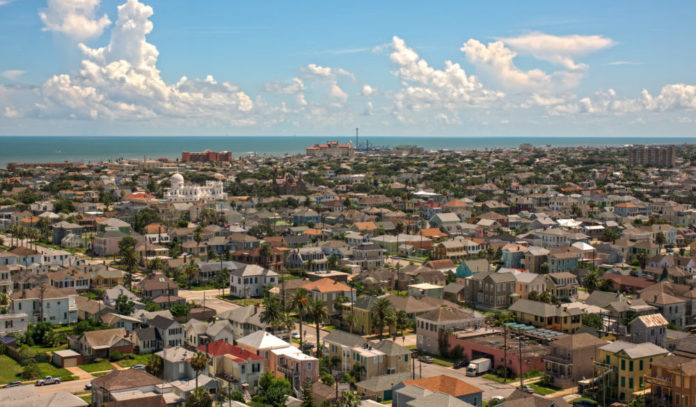 family-friendly-fun-attractions-museums-beach-galveston-island-2019-city