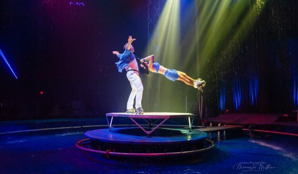 Cirque Joyeux Dinner And Show At Moody Gardens 365 Things To