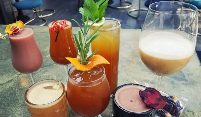 where-to-happy-hour-in-midtown-houston