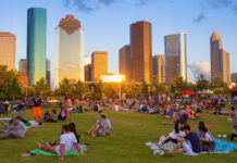 5 Must Do Things in Buffalo Bayou Park