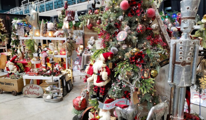 home-for-the-holidays-markets-christmas-decor-gifts-katy-humble-rosenberg-2022-7