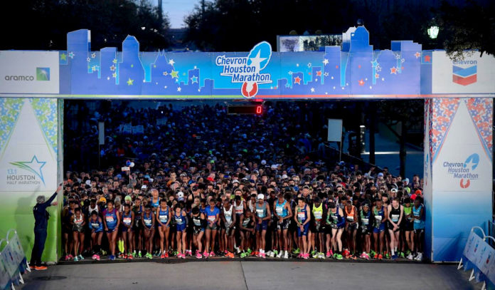 Runners line up for the opening dash at the Chevron Marathon in Houston