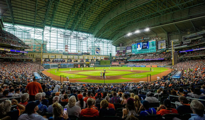 Minute Maid Park Seating Chart & Game Information