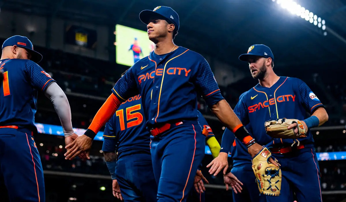 May 20, 2022 Houston Astros - Orbit Sunday Jersey - Stadium