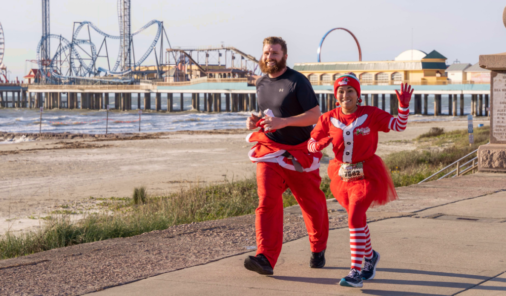 2023 Santa Hustle Half Marathon & 5K in Galveston 365 Houston