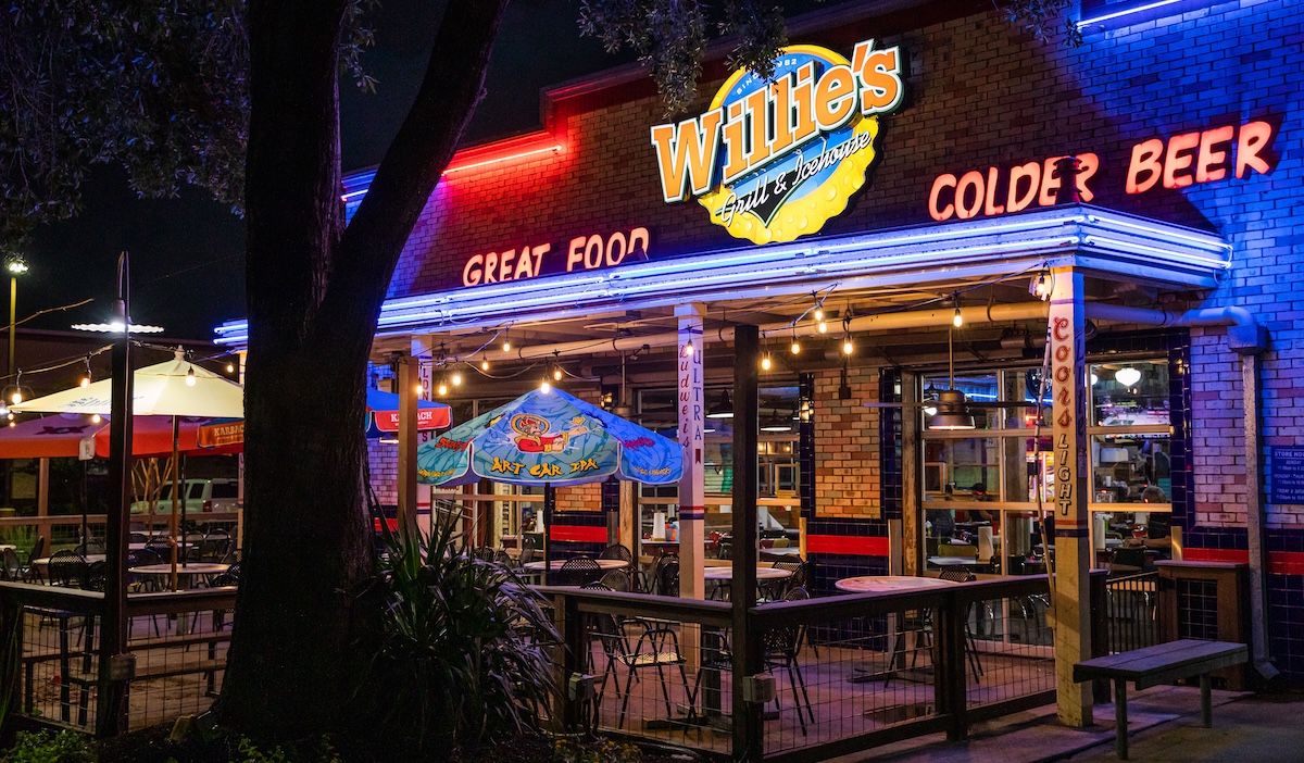 Willies Grill & Icehouse