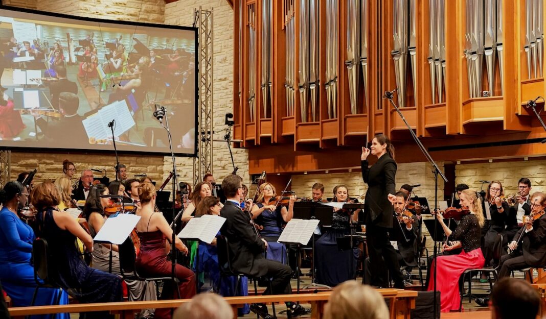 Collins Lobby Bar | 365 Things to Do in Houston